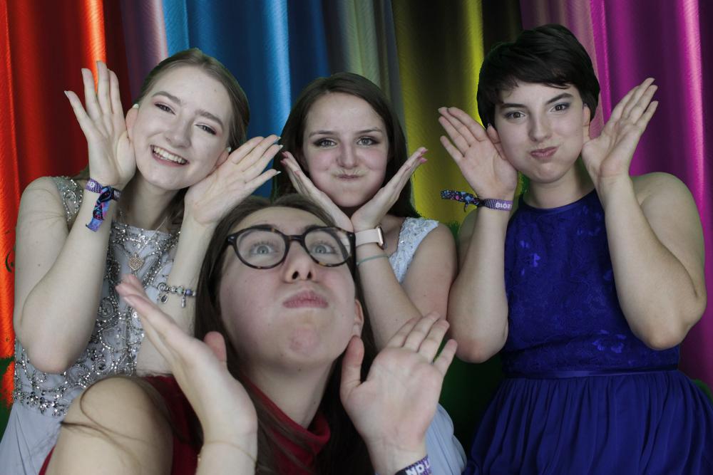 Silvermere Notre Dame  | View more photos from the event at gallery.myphotoboothexperience.co.uk/u/MyPhotoBoothExperienceLtd/Silvermere-Notre-Dame